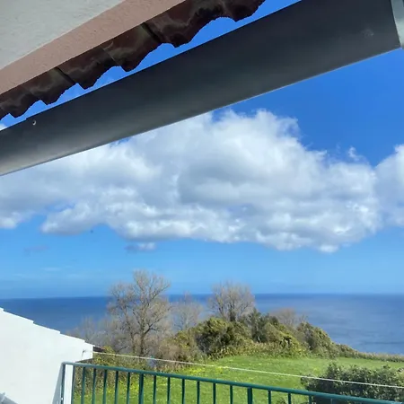 Santo Cristo Loft * Lajes das Flores